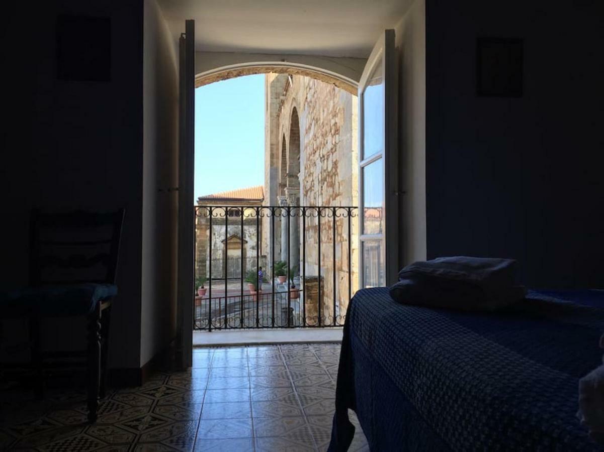 Cefalu Cathedral Palace Екстер'єр фото